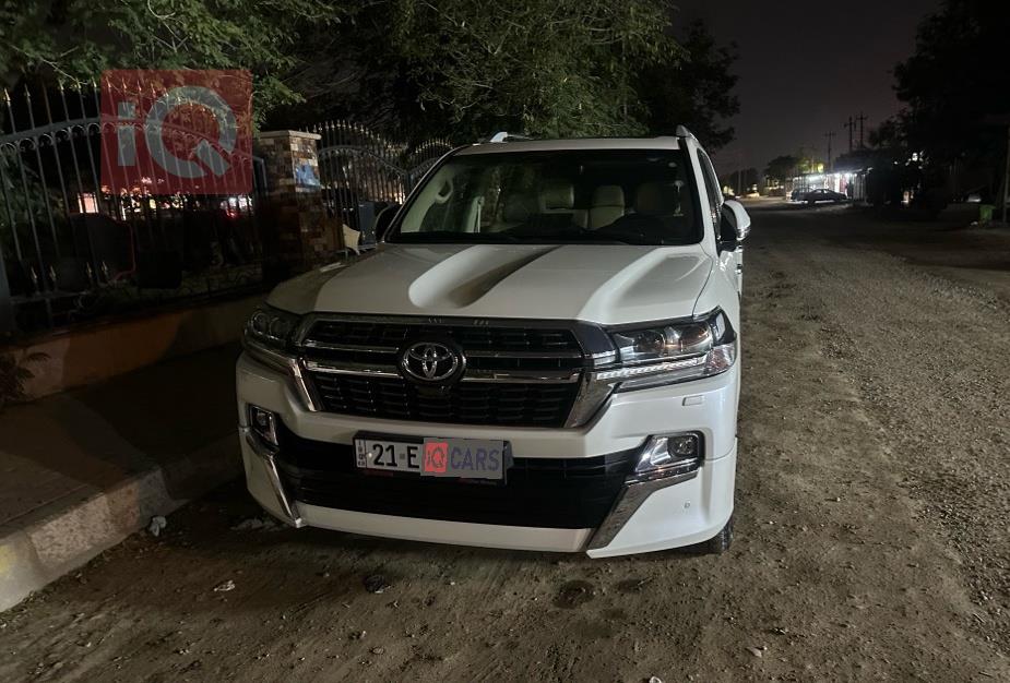 تويوتا لاندكروزر